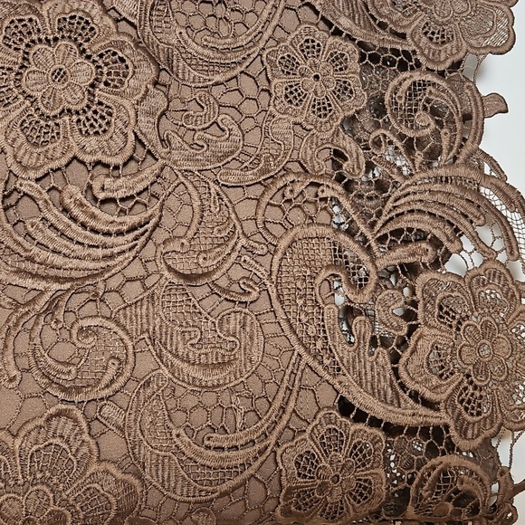 Olive + Blu Brown Lace Hem Pencil Skirt Women’s Size L - Picture 3 of 5